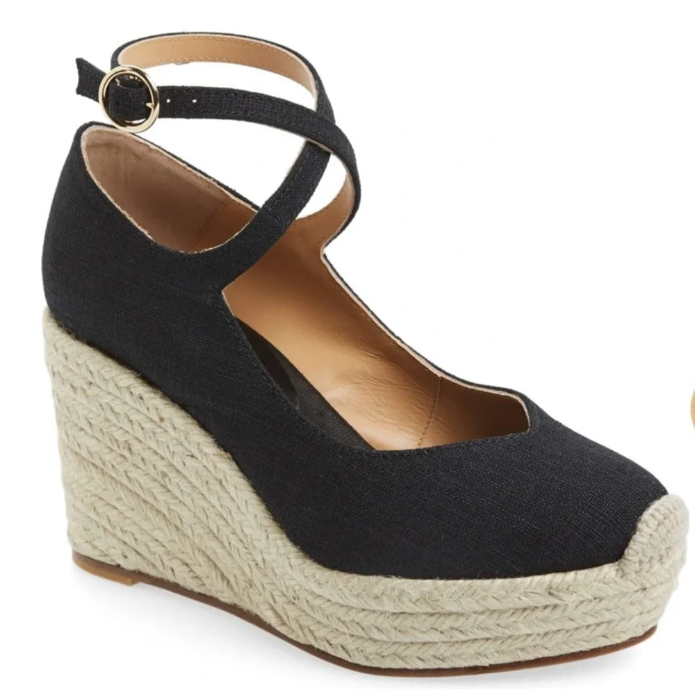 NWT Bettye Muller Crowne Linen Espadrille Wedge
